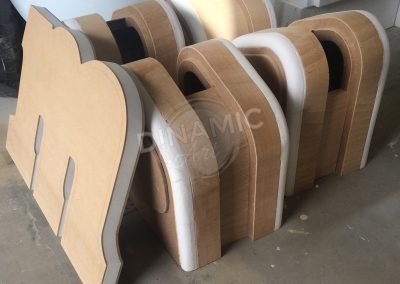 Corpóreos Boca zás madera
