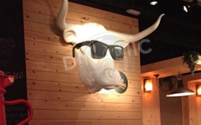 Escultura y talla de ficticios para Restaurante La Cornada