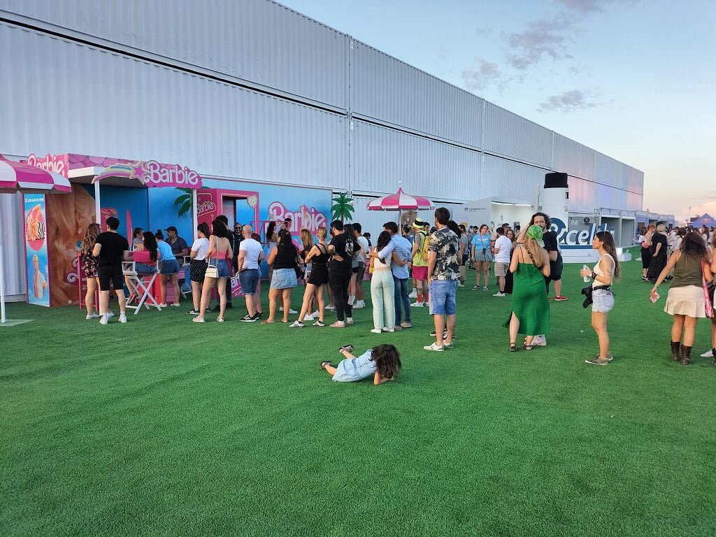 PopUp Barbie en MadCool colas acceso PopUp Barbie en MadCool colas acceso