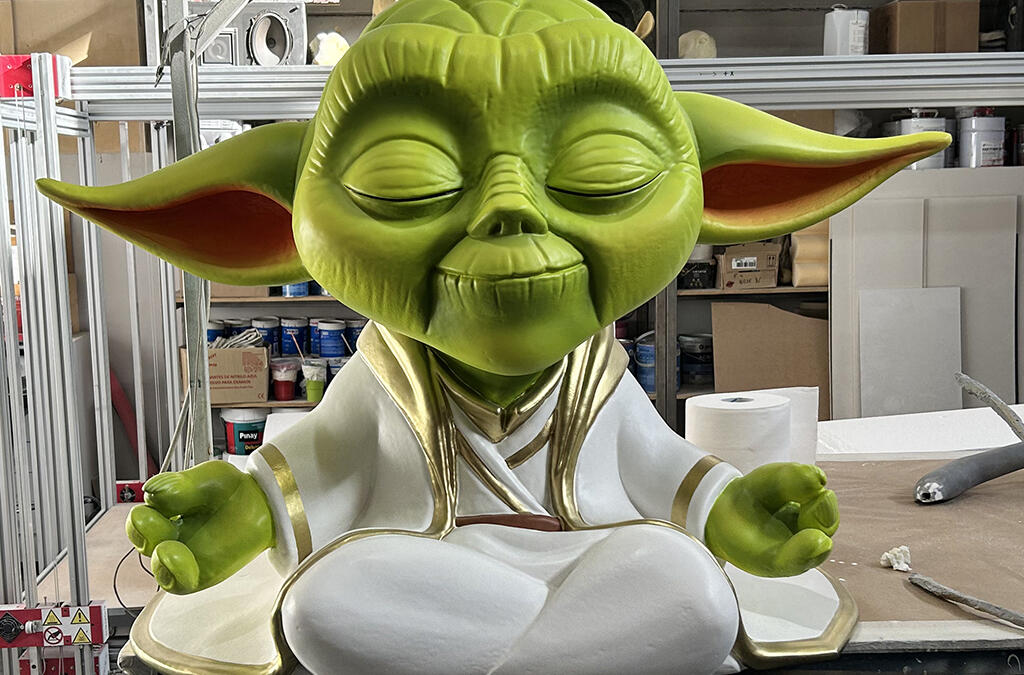 Escultura de Yoda.