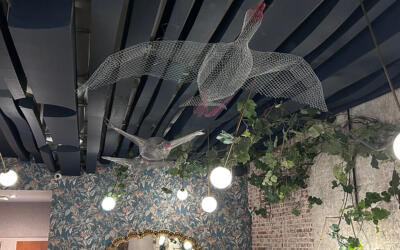 Decoración del techo de la Sala Ulmus Procera. Restaurante Olmo, Madrid.