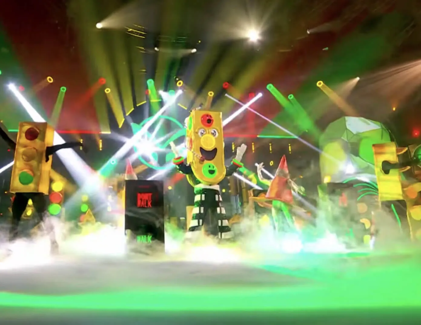 Bernd Schuster en MaskSinger cantando